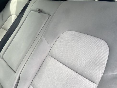 Used 2018 Hyundai Tucson SE AWD/4WD image 23