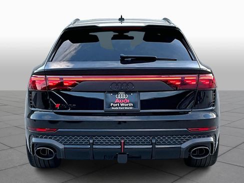 New 2026 Audi RS Q8 performance image 4