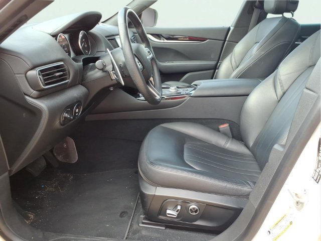 Used 2023 Maserati Levante Modena AWD/4WD image 16