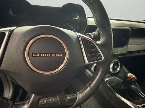 Used 2017 Chevrolet Camaro SS RWD image 22