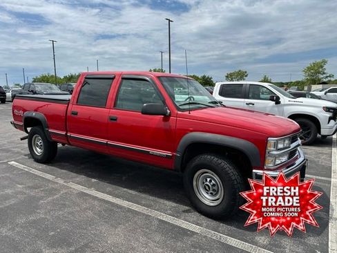 Used 2000 Chevrolet Silverado 2500 4x4 Crew Cab image 3