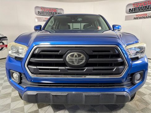 Used 2018 Toyota Tacoma SR5 image 8