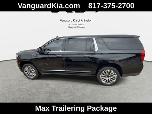 Used 2024 GMC Yukon XL Denali Ultimate AWD/4WD image 5