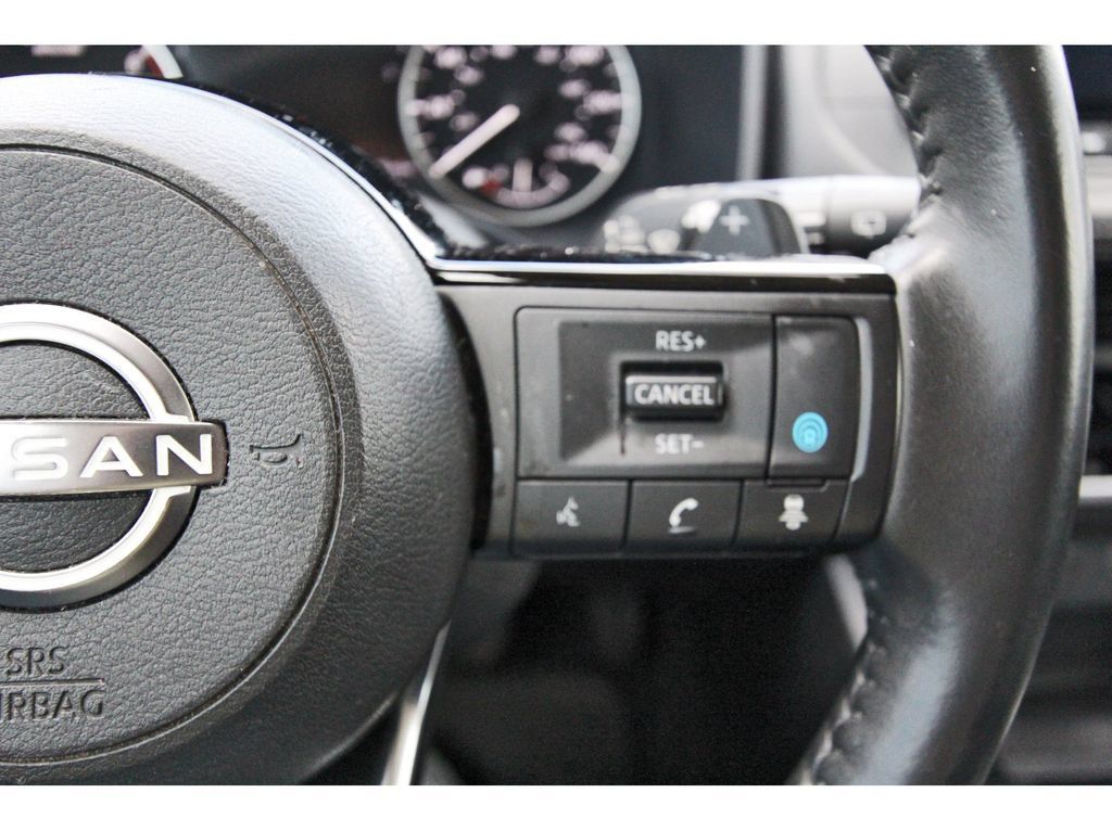 Used 2023 Nissan Rogue SV w/ SV Premium B Package AWD/4WD image 14