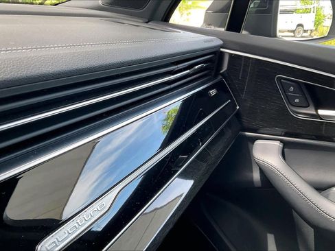Used 2023 Audi Q7 3.0T Prestige w/ Prestige Package AWD/4WD image 31