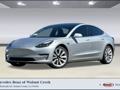 Used 2018 Tesla Model 3 Long Range image 1