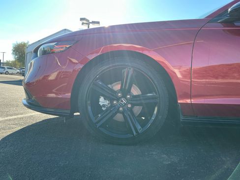 Used 2024 Honda Accord Sport image 25