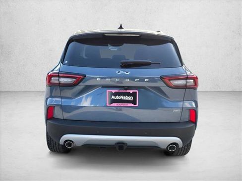 New 2026 Ford Escape SE w/ PHEV Premium Package image 8