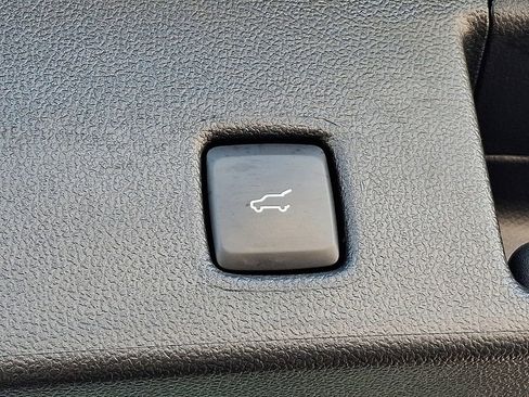 Used 2023 Ford Escape Active image 30