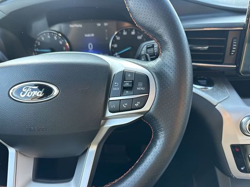 Used 2022 Ford Explorer Timberline image 18