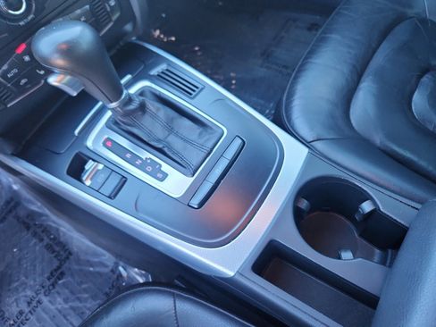 Used 2011 Audi A4 2.0T Premium image 16