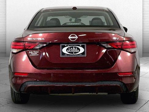 Used 2024 Nissan Sentra SV FWD image 3
