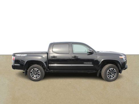 Certified 2023 Toyota Tacoma TRD Sport image 2