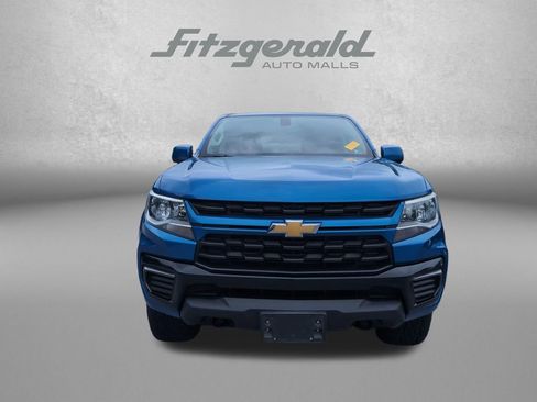 Used 2021 Chevrolet Colorado LT AWD/4WD image 2