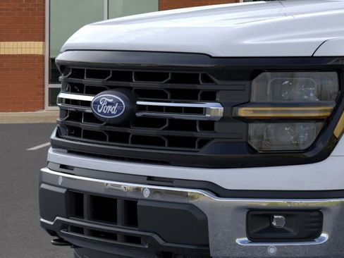 New 2025 Ford F150 XLT w/ Equipment Group 302A MID image 17