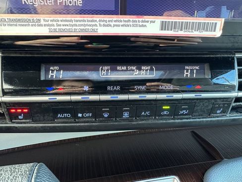 Certified 2023 Toyota Sienna XLE image 20