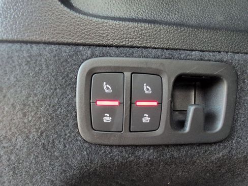 Used 2022 Audi Q7 Premium Plus w/ Premium Plus Package image 15