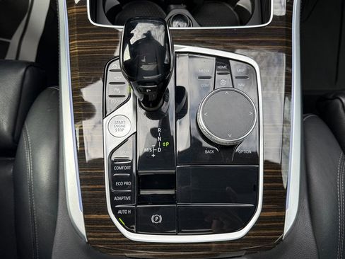 Used 2020 BMW X5 sDrive40i w/ Premium Package image 32