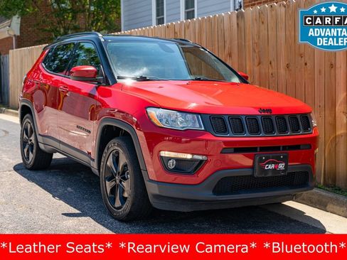 Used 2021 Jeep Compass Latitude AWD/4WD image 3