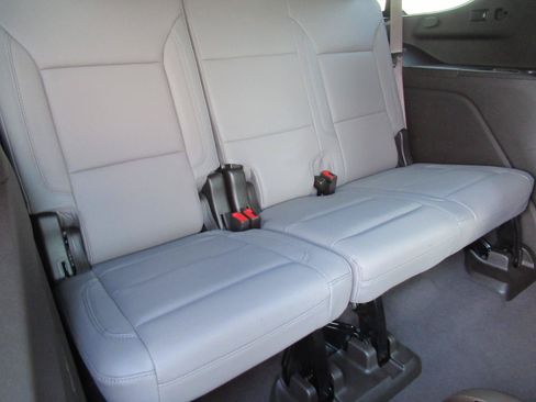 Used 2023 Chevrolet Tahoe LT RWD image 36