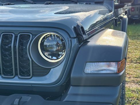 New 2025 Jeep Wrangler Sport S AWD/4WD image 9