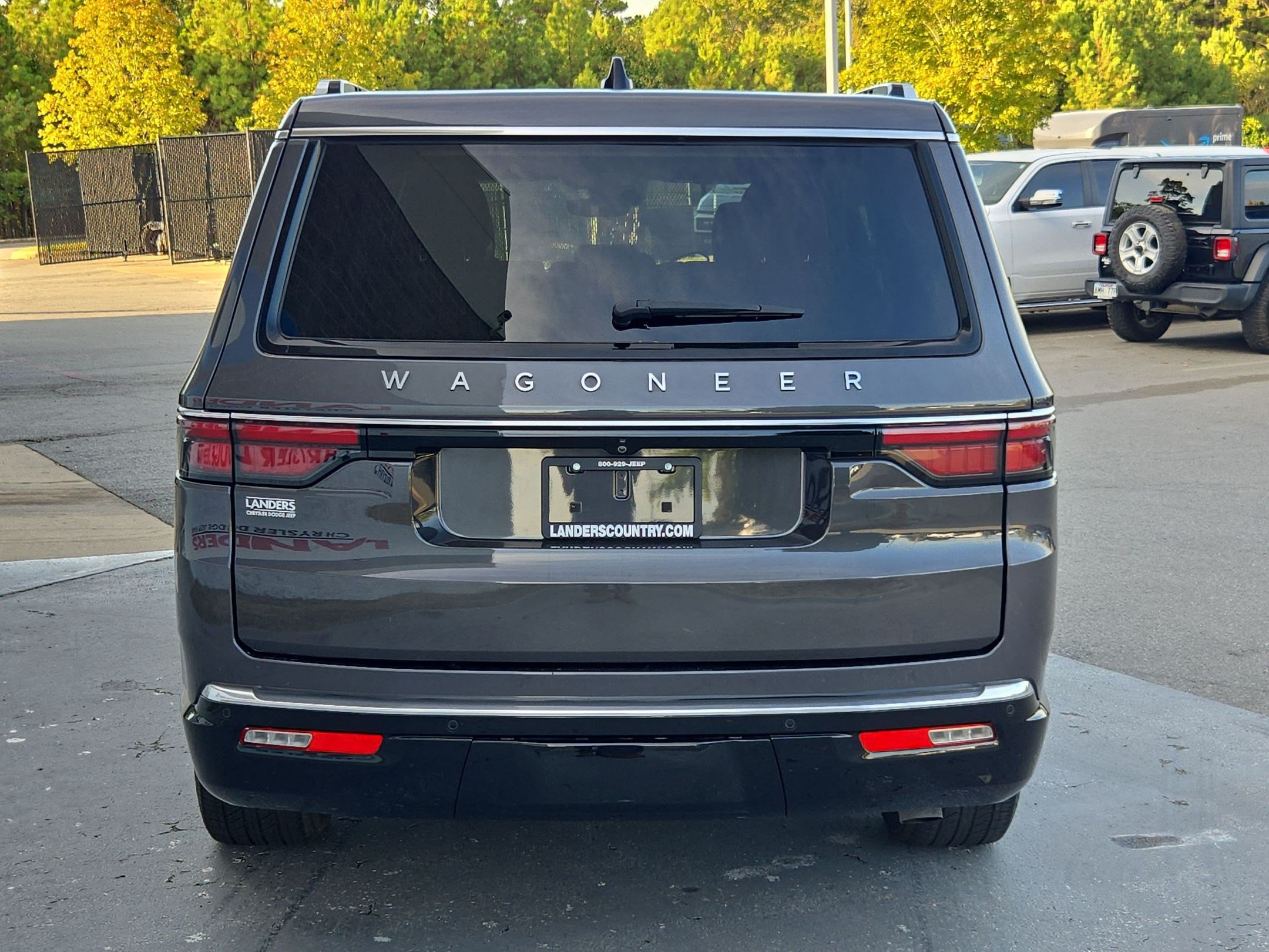 Used 2024 Jeep Wagoneer 4WD w/ Premium Group I image 6