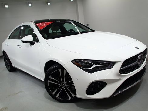 Used 2025 Mercedes-Benz CLA 250 CLA 250 image 8