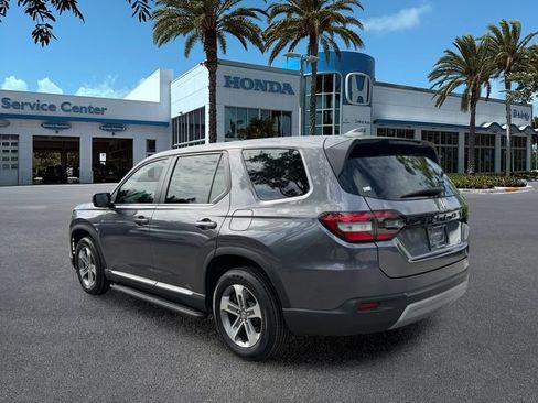 Used 2024 Honda Pilot EX-L image 6
