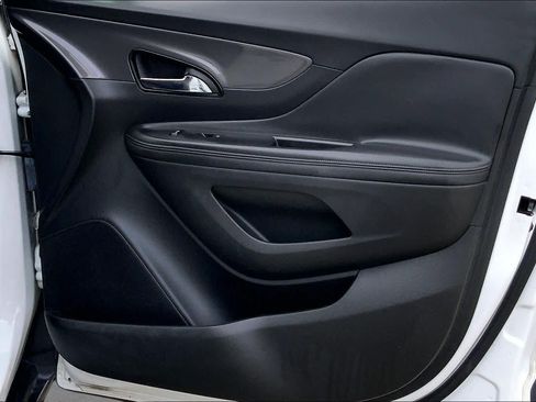Used 2017 Buick Encore Preferred FWD image 21