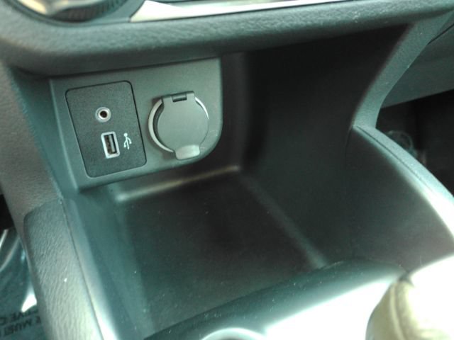 Used 2024 Nissan Kicks S FWD image 39