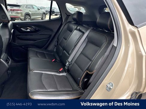 Used 2022 GMC Terrain AT4 w/ Infotainment Package II image 12