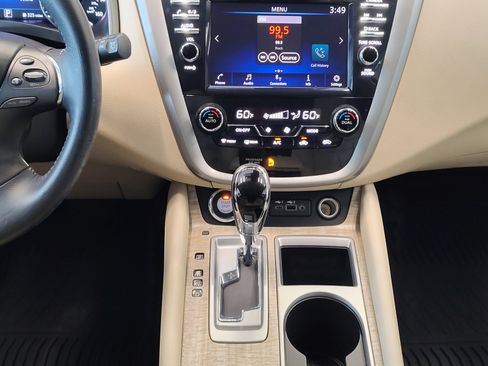 Used 2020 Nissan Murano SV w/ Premium Package FWD image 22