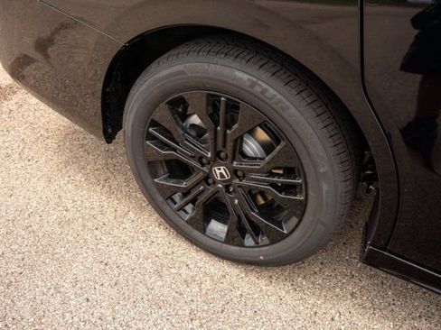 Used 2023 Honda Odyssey Sport image 10