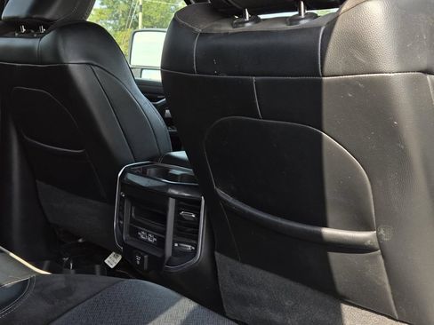 Used 2023 RAM 2500 Laramie AWD/4WD image 33