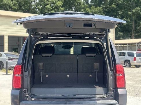 Used 2017 Chevrolet Tahoe LT RWD image 7