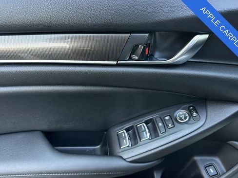 Used 2020 Honda Accord Sport image 11