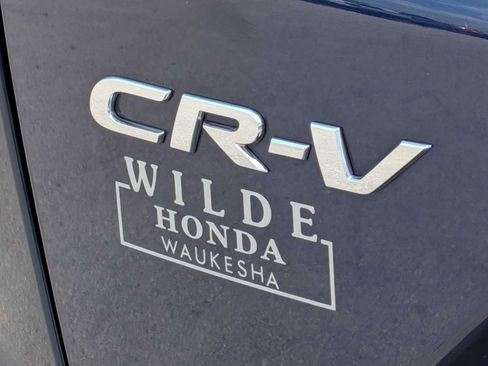 Used 2020 Honda CR-V LX image 10