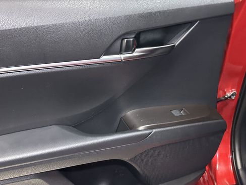 Used 2024 Toyota Camry SE FWD image 31