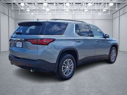 Certified 2023 Chevrolet Traverse LT FWD image 5