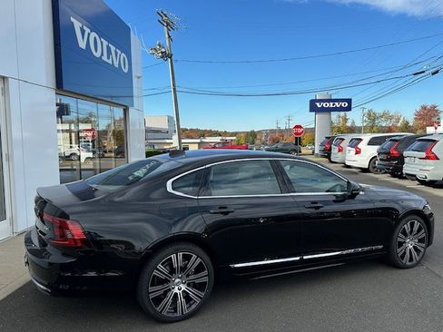 New 2025 Volvo S90 B6 Ultra w/ Lounge Package image 4