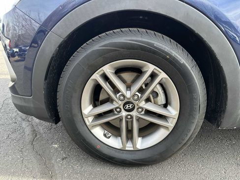 Used 2017 Hyundai Santa Fe Sport image 17