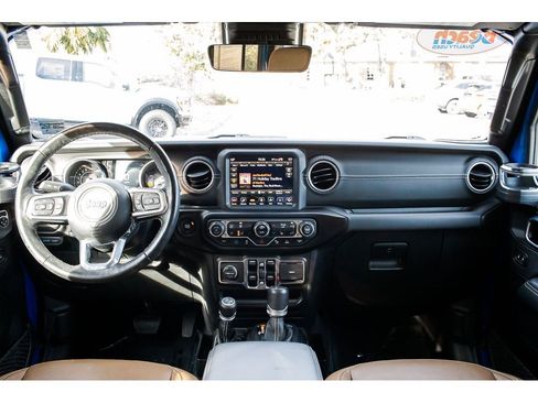 Used 2021 Jeep Wrangler Unlimited Sahara w/ Cold Weather Group image 12