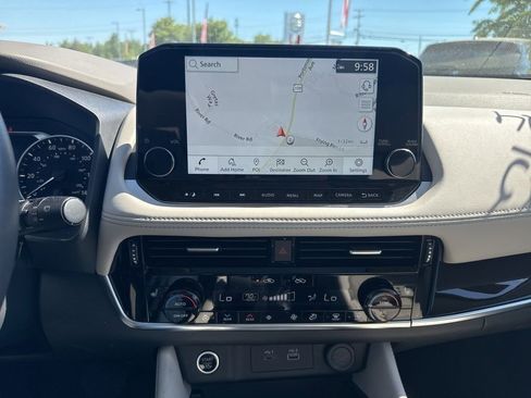 Certified 2023 Nissan Rogue SL w/ SL Premium Package AWD/4WD image 15