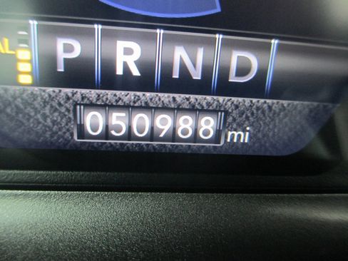 Used 2021 RAM 1500 Limited image 33