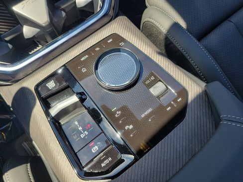 Used 2026 BMW X3 xDrive30i w/ Convenience Package AWD/4WD image 30