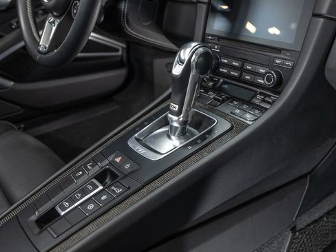 Used 2019 Porsche 911 Turbo AWD/4WD image 28