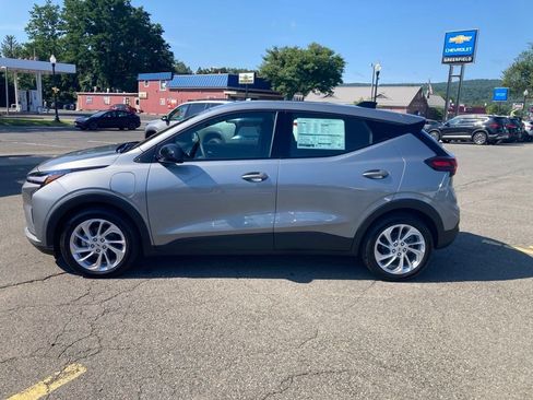 New 2027 Chevrolet Bolt LT w/ Comfort Package FWD image 24