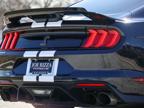 Used 2021 Ford Mustang Shelby GT500 w/ Technology Package image 16