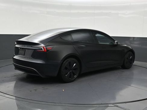 Used 2024 Tesla Model 3 Standard Range RWD image 5