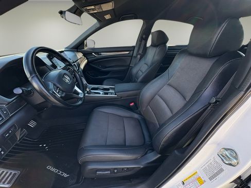 Used 2020 Honda Accord Sport image 11